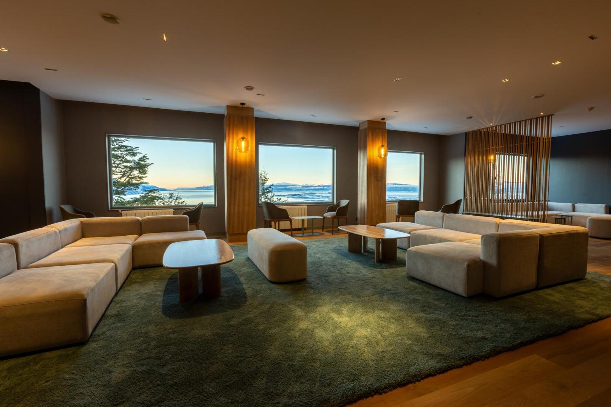 Los Acebos Ushuaia Hotel Exterior photo