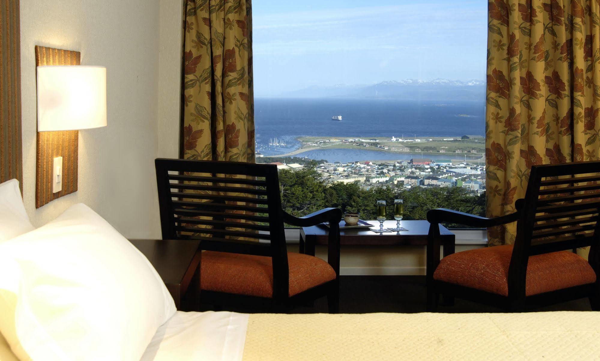 Los Acebos Ushuaia Hotel Exterior photo